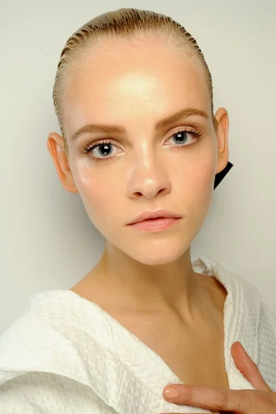 Look 25